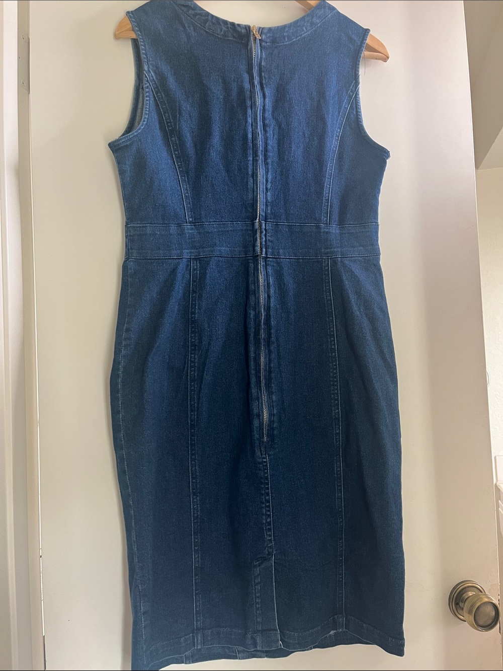Venus Dark Denim stretchy Button-Front Dress with Gold Buttons - Picture 5 of 7